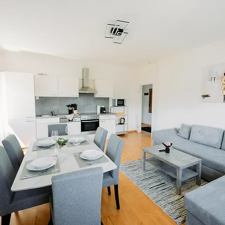 Free Parking, Nespresso, Netflix Apartment Wels