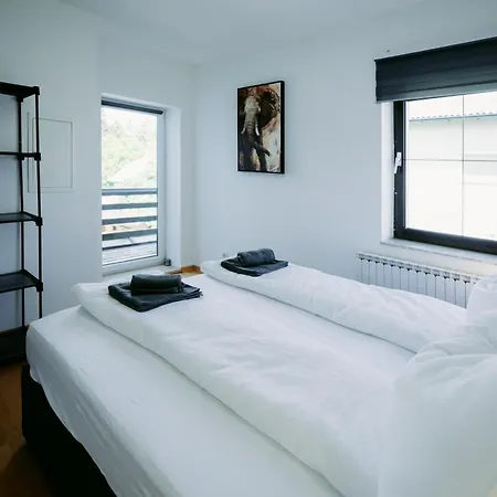 Free Parking, Nespresso, Netflix Apartment